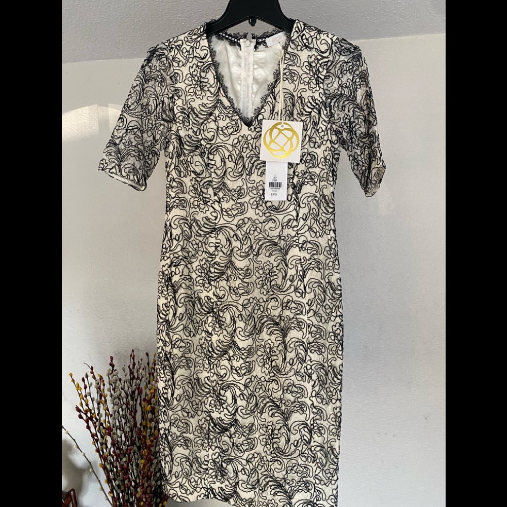 NWT- Etcetera elegant lacy dress, size 0, white/black